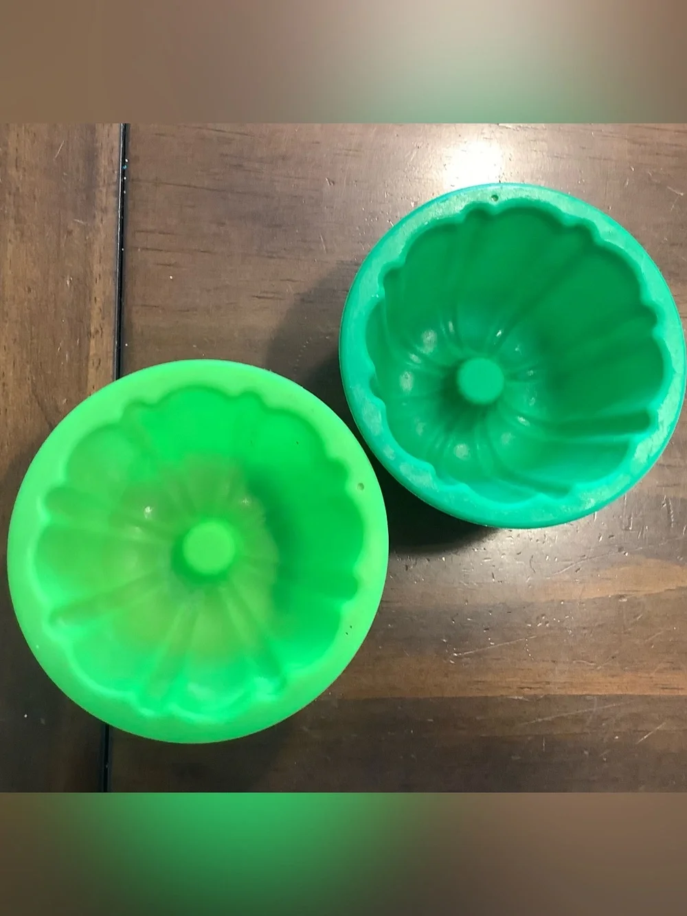 Set of 2 Silicone Mini Bundt Cake Molds - Bright Green